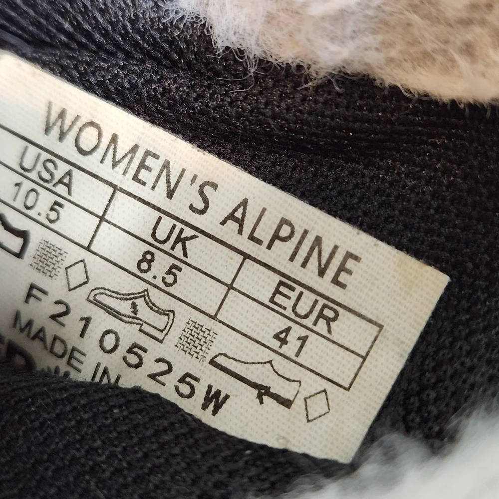 XERO SHOES Alpine Boots Womens 10.5 41 Black Waterproof Snow Winter Faux Fur